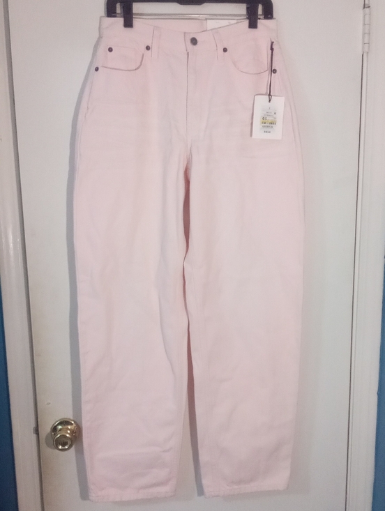 KBB by Kahlana Denim - * KBB By Kahlana  Mid-Rise Jeans in Light Pink NWT $50